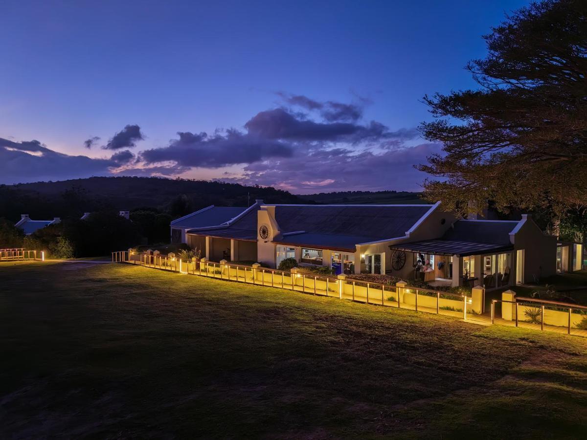 Oyster Bay Lodge Экстерьер фото