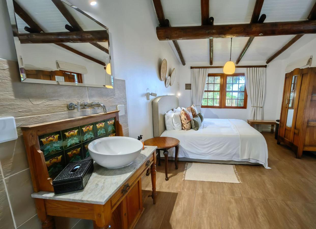 Oyster Bay Lodge Экстерьер фото